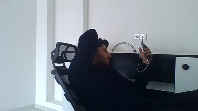 erkekkkadam online show from January 15, 9:56 am