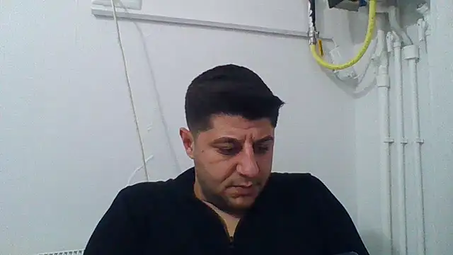 erkekkkadam online show from March 5, 9:04 pm