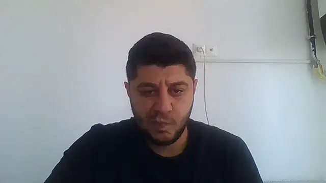 erkekkkadam online show from September 10, 5:18 am