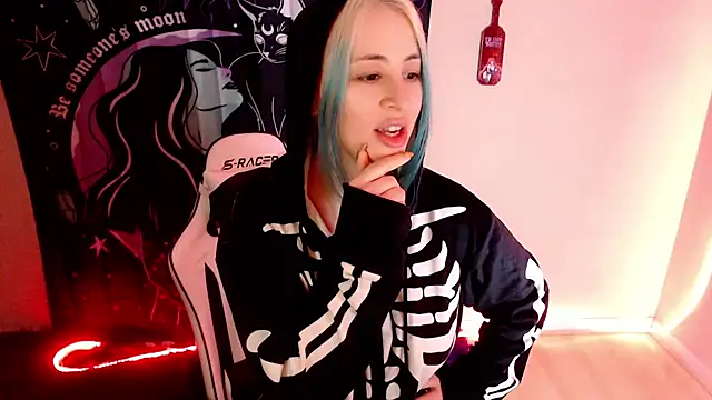 GoddessLilitu online show from January 4, 5:05 am