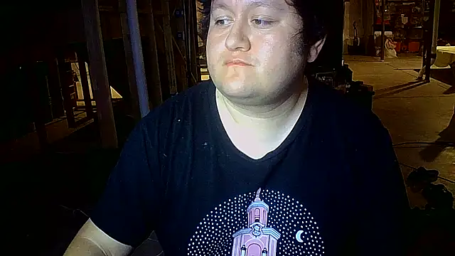 Snapshot of G__u__y chatting on June 5, 2:51 am G u y online show from June 5, 2:51 am