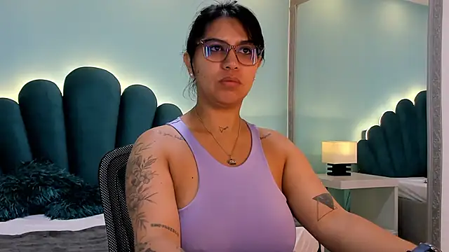 sharlott18 online show from October 29, 12:18 pm