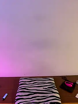 Felicia smok3 online show from December 5, 2:20 am