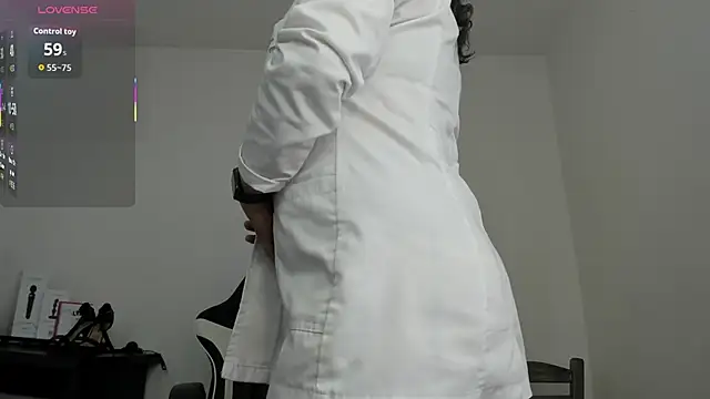 Snapshot of Sex-Psychology chatting on April 23, 8:00 pm Sex-Psychology online show from April 23, 8:00 pm
