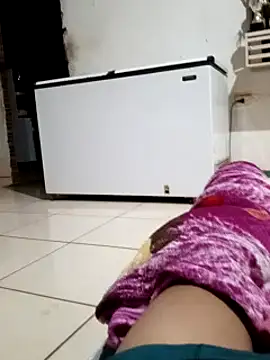 Snapshot of Jhongostoso053 chatting on December 3, 1:52 am Jhongostoso053 online show from December 3, 1:52 am