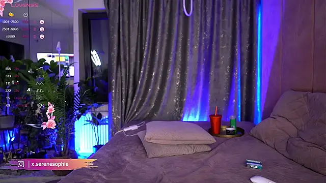 Serene Sophiex online show from February 12, 2:24 am