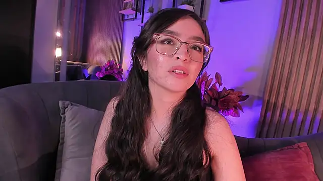 Eva Macalliter online show from February 28, 4:08 pm