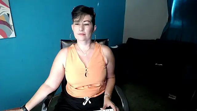 Snapshot of Sunny_rayz_ chatting on July 6, 3:03 pm Sunny rayz online show from July 6, 3:03 pm