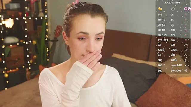 bananya kitty online show from April 16, 12:39 pm