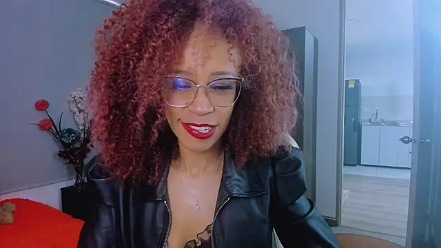 ScarlettMalbec online show from April 28, 9:31 pm