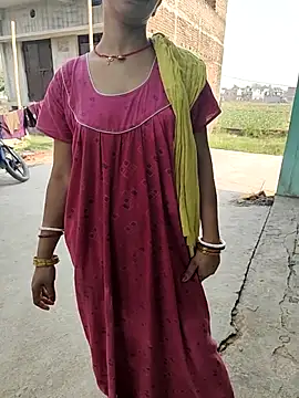 COUPLLE VILLAGE online show from April 18, 2:59 am