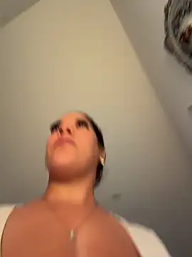 Bigbuttbrooklynn online show from April 2, 4:10 am