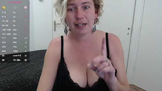 cumfun online show from October 14, 7:31 am