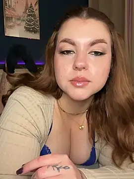 Snapshot of VictoriaLaFleur chatting on February 5, 9:30 pm VictoriaLaFleur online show from February 5, 9:30 pm