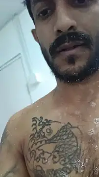 Snapshot of Antonio_shower_time chatting on May 8, 1:27 pm Antonio shower time online show from May 8, 1:27 pm
