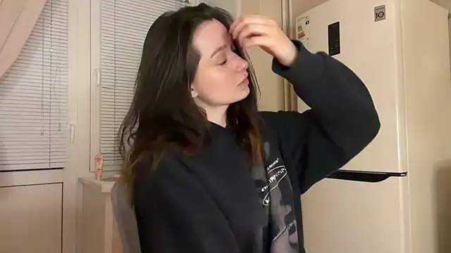 Snapshot of _liatris_ chatting on October 3, 3:42 pm liatris online show from October 3, 3:42 pm