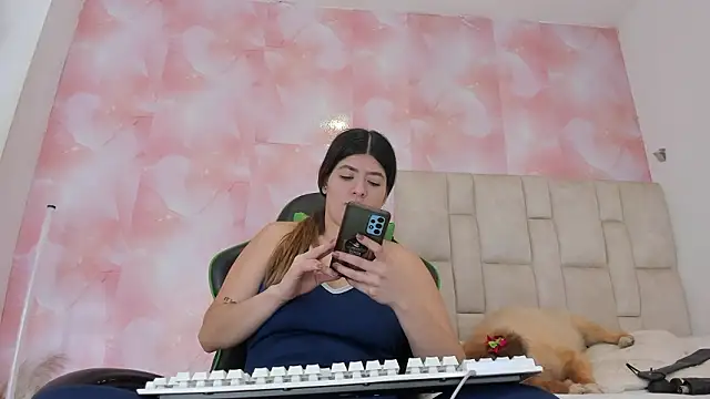 aida rose  online show from March 12, 10:38 pm