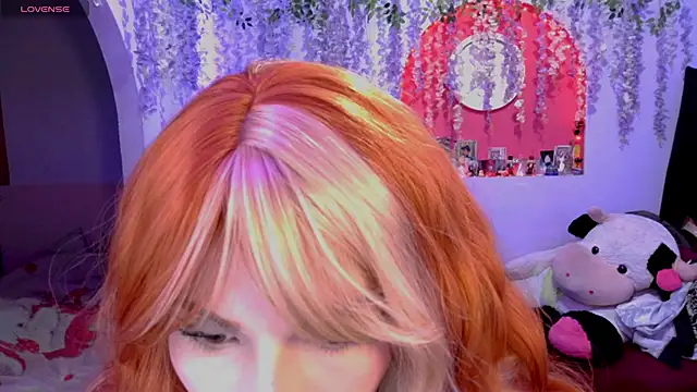 ValentinaMiller  online show from March 30, 7:48 pm