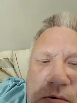 Snapshot of Jbirdb48 chatting on November 9, 11:08 am Jbirdb48 online show from November 9, 11:08 am