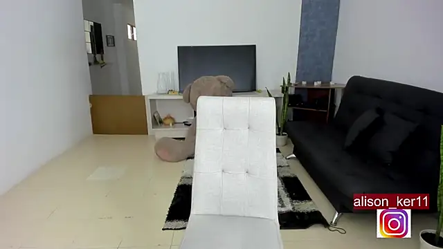 alison-ker3 online show from December 12, 11:40 am