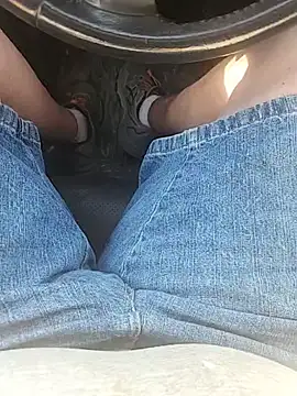 Snapshot of Jackauff69 chatting on February 28, 9:12 pm Jackauff69 online show from February 28, 9:12 pm