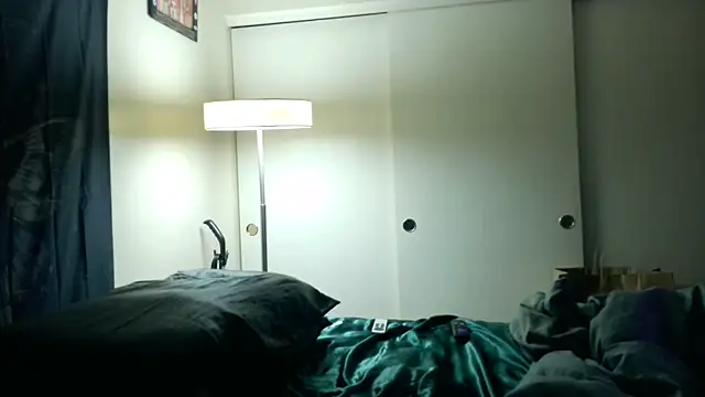 Snapshot of Yagurl__west chatting on January 10, 2:04 am Yagurl west online show from January 10, 2:04 am