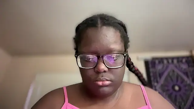 Snapshot of Yagurl__west chatting on January 20, 1:28 am Yagurl west online show from January 20, 1:28 am