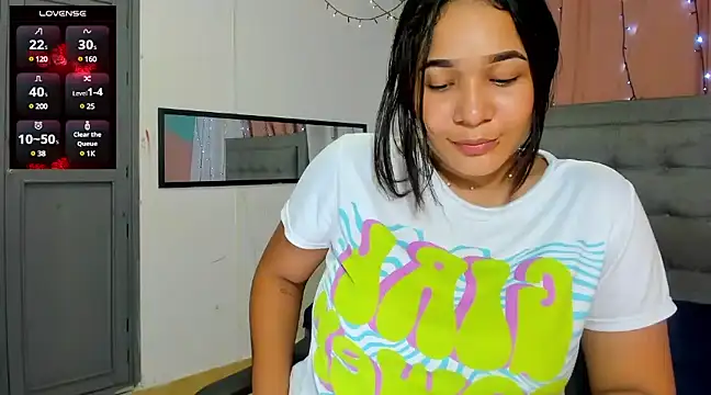 megan kis9 online show from December 6, 9:46 pm