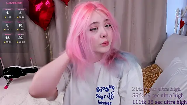 Snapshot of __KawaiiYuki__ chatting on February 11, 8:48 am   KawaiiYuki   online show from February 11, 8:48 am