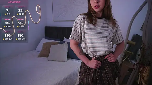 SimonaGerry online show from May 9, 4:28 am