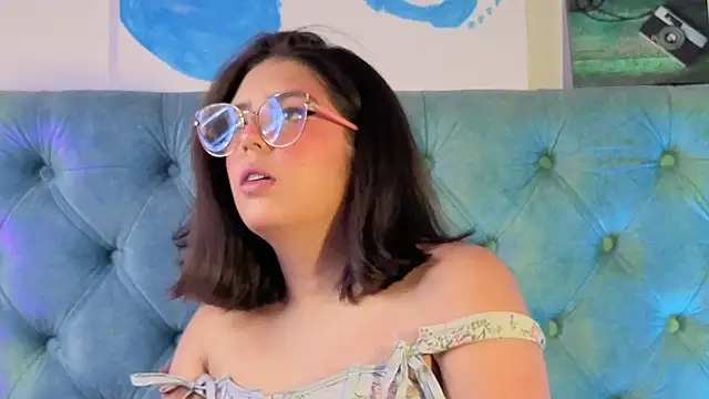 Paola Lyon  online show from January 16, 7:07 pm