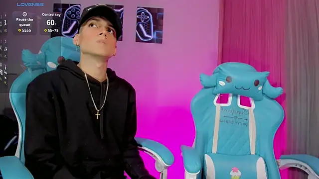 Snapshot of jake_and_joaquin chatting on September 27, 3:55 am jake and joaquin online show from September 27, 3:55 am