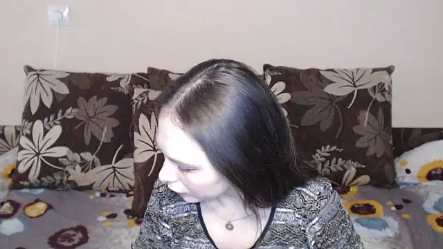 Nika Shiny online show from April 22, 2:14 am