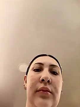 my-kitty online show from February 6, 11:52 pm