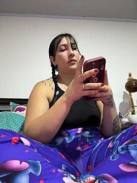 Snapshot of my-kitty chatting on May 26, 12:17 am my-kitty online show from May 26, 12:17 am