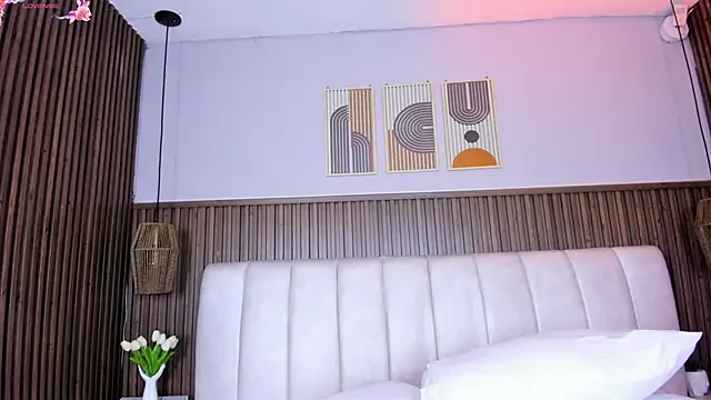 Ashleyy23x online show from May 21, 7:21 pm