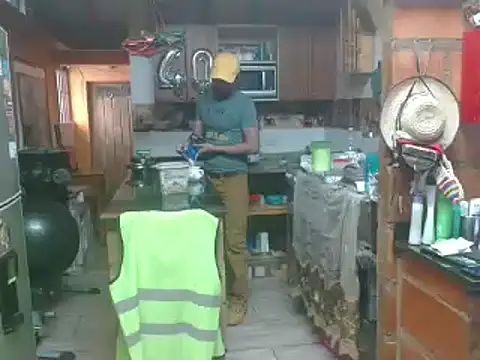 Dr Pocholate84 online show from February 3, 7:21 pm