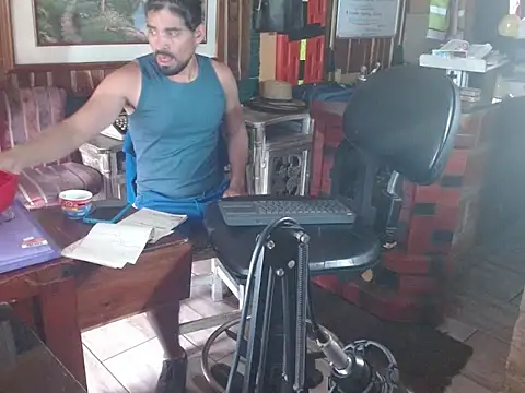 Dr Pocholate84 online show from March 17, 8:23 pm