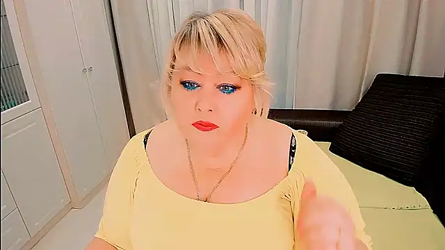 BIGTITSBBW online show from March 29, 4:45 am