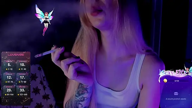 Snapshot of Aqualen chatting on February 19, 3:38 pm Aqualen online show from February 19, 3:38 pm