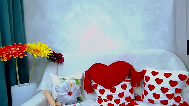 Snapshot of Darina_Monclie chatting on April 25, 4:15 am Darina Monclie online show from April 25, 4:15 am