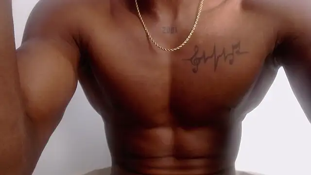 Snapshot of drake_brwon_23 chatting on April 20, 8:10 pm drake brwon 23 online show from April 20, 8:10 pm
