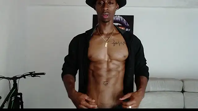 Snapshot of drake_brwon_23 chatting on May 31, 4:36 pm drake brwon 23 online show from May 31, 4:36 pm