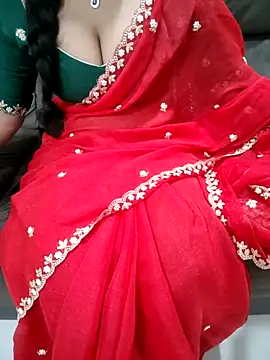 Snapshot of Mounika25 chatting on May 2, 6:02 pm Mounika25 online show from May 2, 6:02 pm