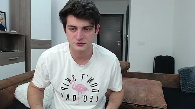 Snapshot of AndyFame chatting on March 4, 10:49 pm AndyFame online show from March 4, 10:49 pm