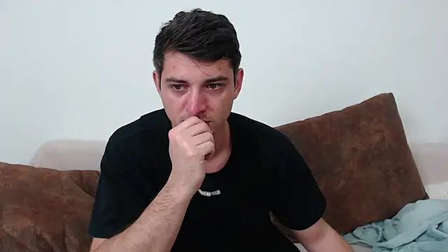 Snapshot of AndyFame chatting on April 14, 4:57 pm AndyFame online show from April 14, 4:57 pm