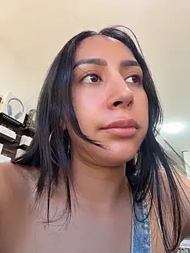  alabina  online show from April 8, 3:34 pm