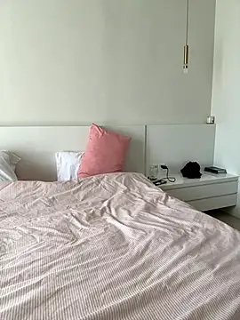 Nura n Sarah online show from September 24, 3:10 am