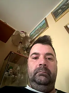 Snapshot of h4cAlex chatting on November 8, 7:41 am h4cAlex online show from November 8, 7:41 am