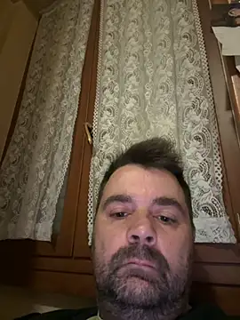 Snapshot of h4cAlex chatting on November 13, 6:51 pm h4cAlex online show from November 13, 6:51 pm